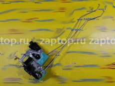 81320-4E040 Замок двери перед.прав. Bongo